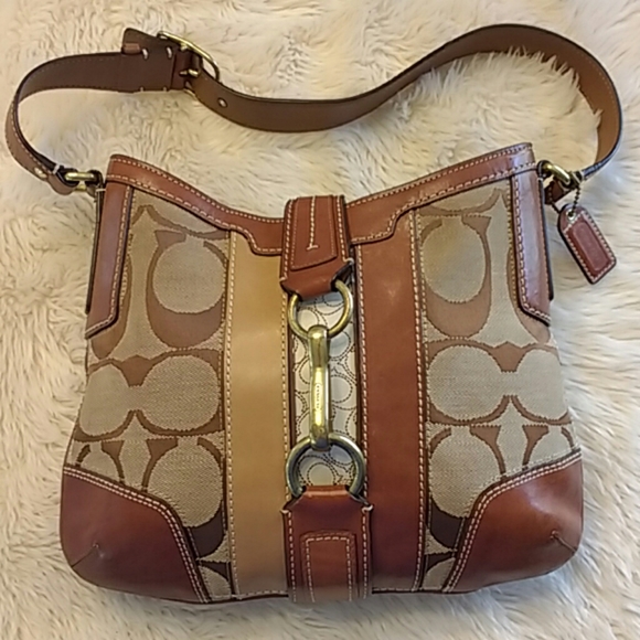 Coach Handbags - COACH HAMPTON HOBO BAG (11067)